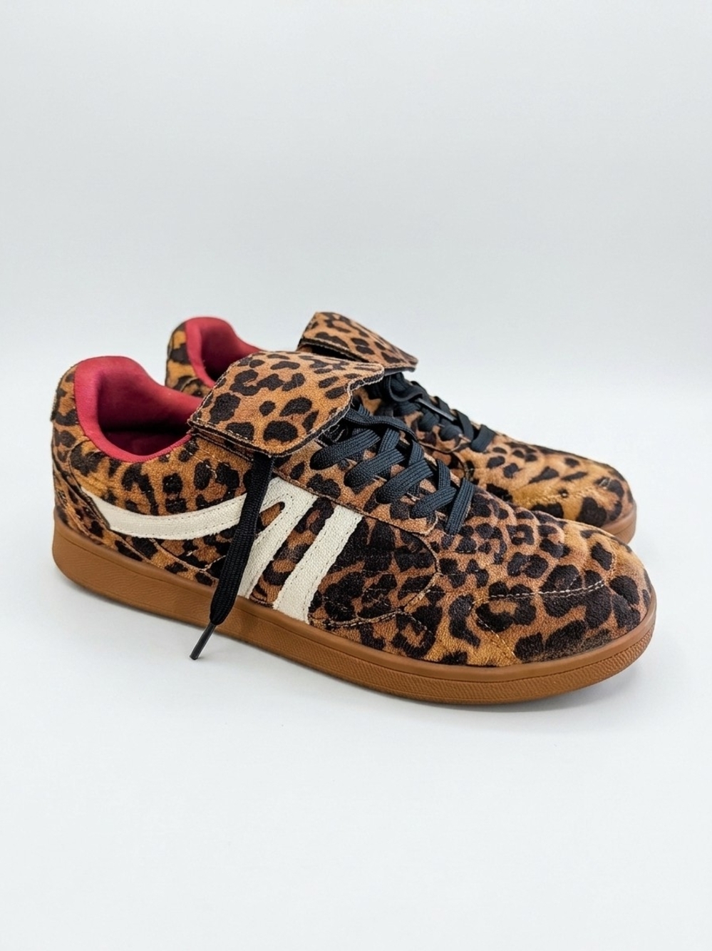 Steve Madden Womens 7.5 Leopard Print Calf Hair Sneakers Gum Sole